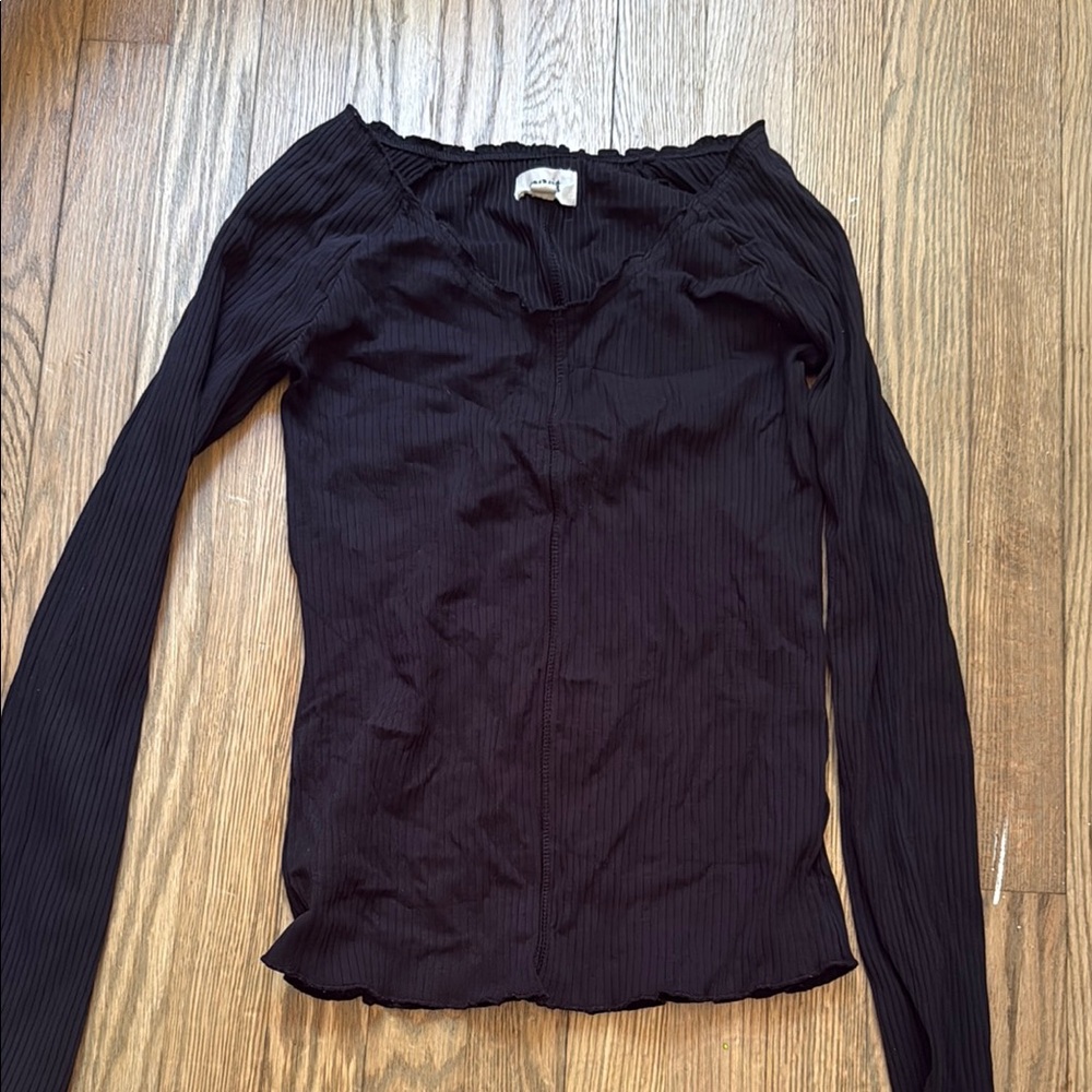 Pact Black Ruffled Fitted Long Sleeve Blouse